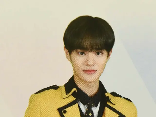 Wanna One イ・デフィ、卒業アルバムの写真が公開