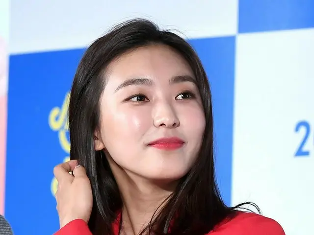 SISTAR 出身ボラ、映画「サンキス・ファミリー」制作報告会に出席。