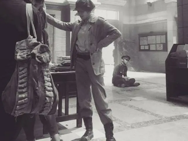 【g公式】女優カン・ソラ、 映画「自転車王オム・ボクドン」の現場写真を公開。