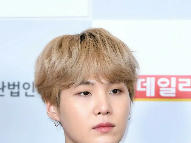 防弾少年団 SUGA、「第6回イーデイリー文化大賞」レッドカーペットイベントに出席