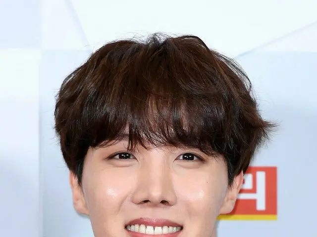 防弾少年団 J-HOPE、「第6回イーデイリー文化大賞」レッドカーペットイベントに出席