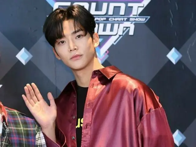 SF9 ロウン、ビールの広告モデルに抜てき