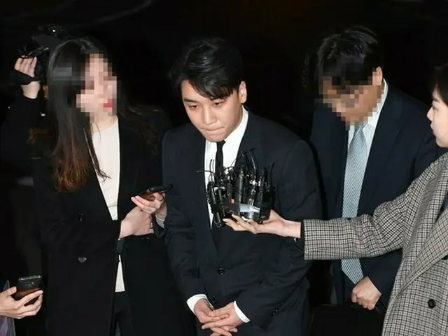 BIGBANG V.I(スンリ)の「性接待証拠カカオトーク」を報じたSBS FunE記者、「後続記事を握っている」と告白