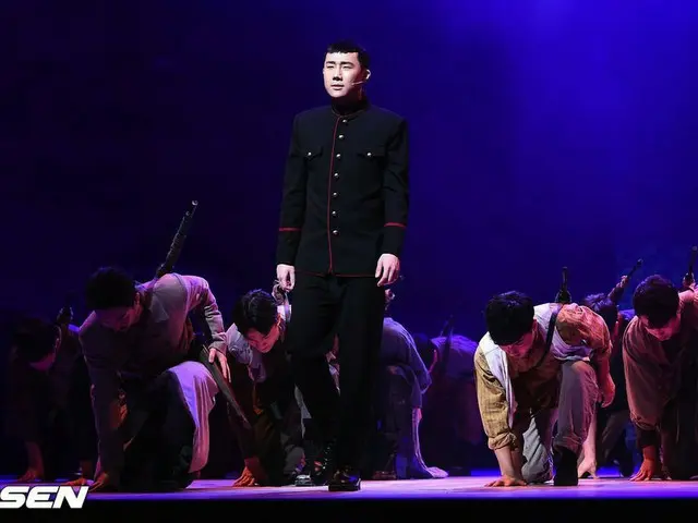INFINITE ソンギュ、陸軍制作のミュージカル「新興武官学校」プレスコールに登場