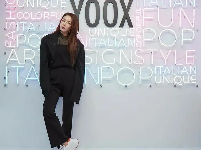 【g公式】2NE1_出身DARA、写真公開。