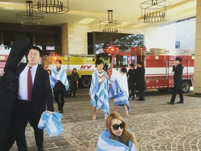 タレントで狩野英孝の元恋人＝加藤紗里、韓国・パラダイスシティホテルで火事に巻き込まれ、全裸に紙パンツで避難とSNSに投稿