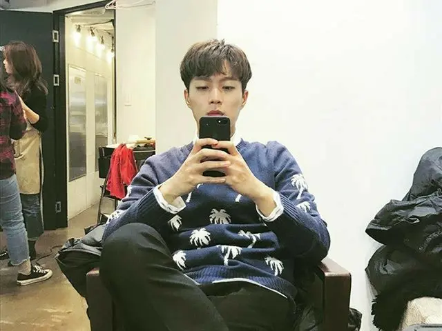 Highlight ユン・ドゥジュン、SNS更新。