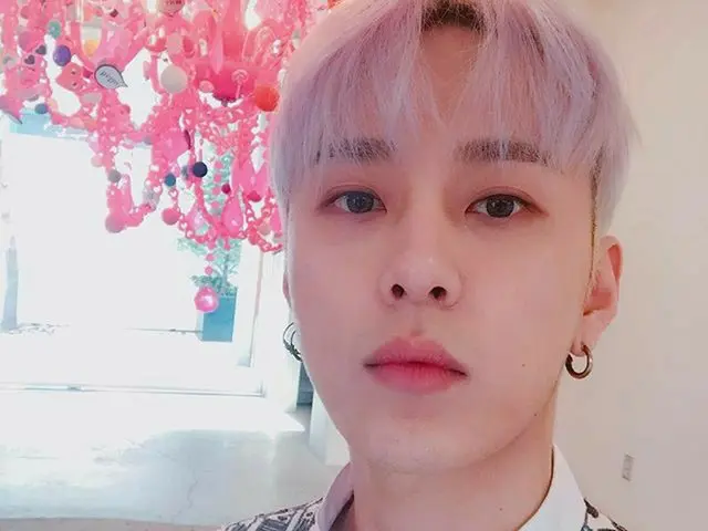 Highlight ヨン・ジュンヒョン、SNS更新。