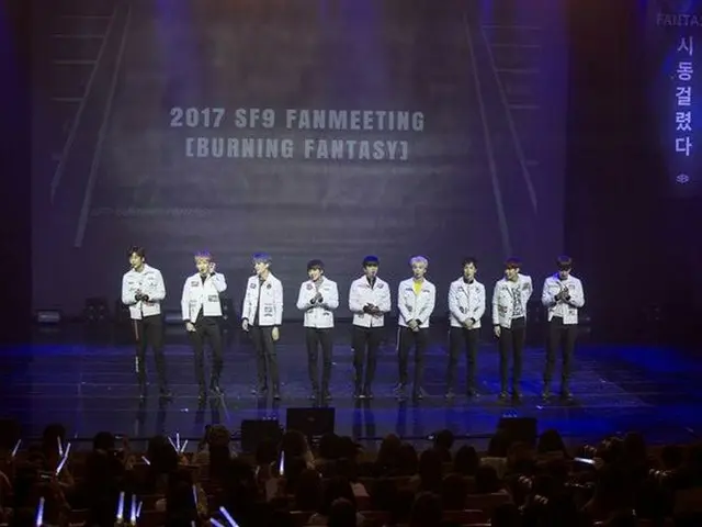 SF9、ソウルでファンミーティング「Burning Fantasy」を開催。