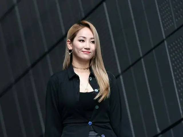 WONDER GIRLS　出身イェウン、「2017 F/W HERAソウルファッションウィーク」GREEDEILOUSファッションショーに出席。