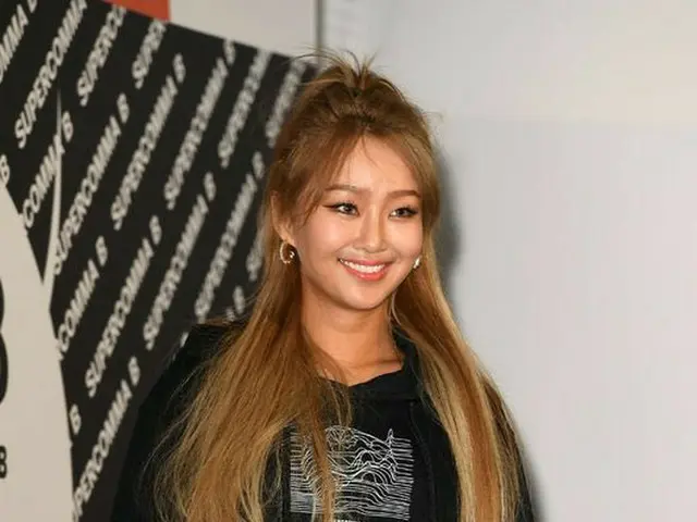Sistar ヒョリン、「2017 F/W HERAソウルファッションウィーク」に出席。