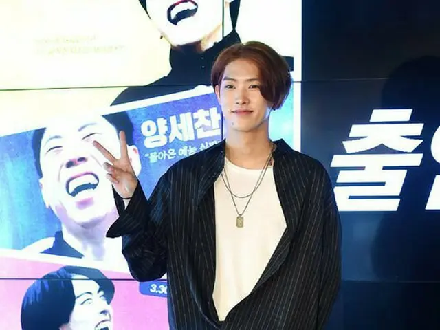 CROSS GENE のTAKUYA、JTBC2「ヤン・セチャンのテン2」記者会見に出席。