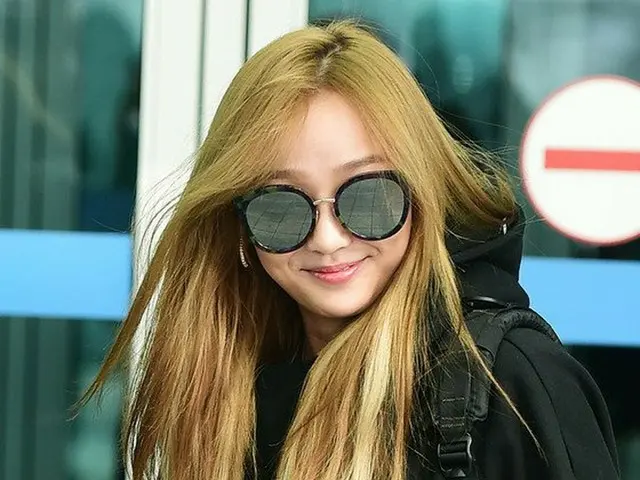 SISTAR ヒョリン、空港ファッション。