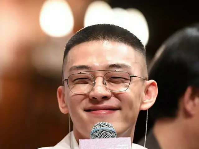 俳優ユ・アイン、tvN金土ドラマ「シカゴ・タイプライター」制作発表会に出席。