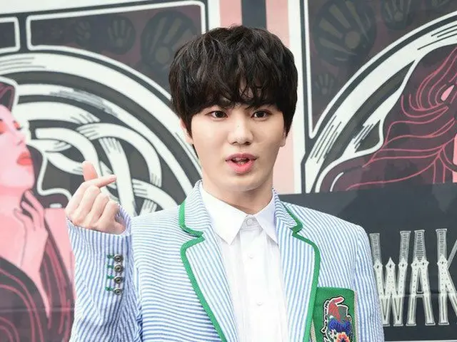 INFINITE ソンジョン、クァク・ヒョンジュコレクション2017 F/Wオフショーに出席。