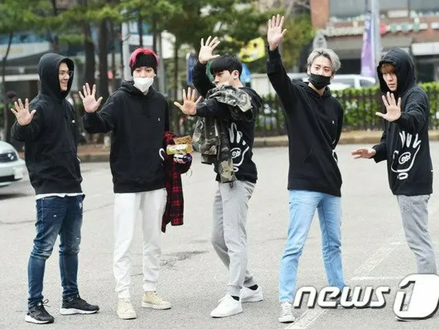 TEENTOP、ミュージックバンク出勤中。