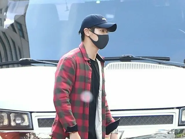 CNBLUE、ミュージックバンクのリハーサルへ。