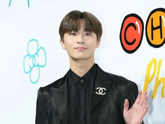 俳優パク・ソジュン、シャネルのフォトイベントに出席。