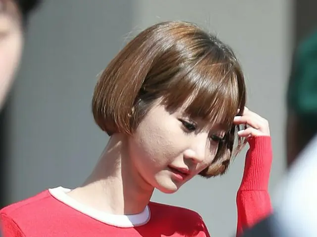 女優コ・ジュンヒ、肌のトラブル？●BIGBANG V.I「秘密の姉さん」否認の後、初の公の場