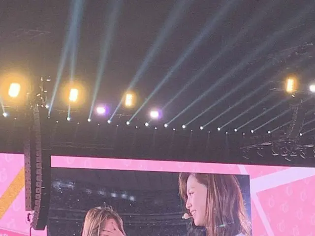 TWICE、東京ドーム1日目