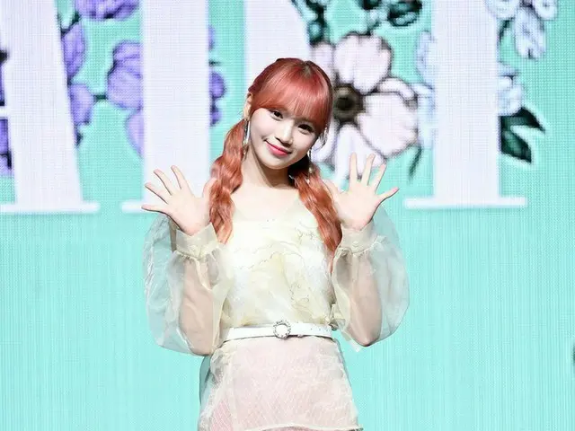 IZ*ONE キム・チェウォン、2ndミニアルバム「HEART*IZ」のショーケースに出席