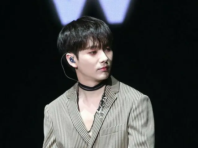 NU'EST アロン、肩と両腕の痛みによりコンサートのステージに一部不参加
