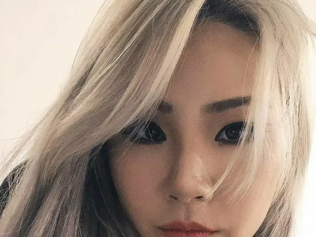 【g公式】2NE1_出身CL、近況を公開。