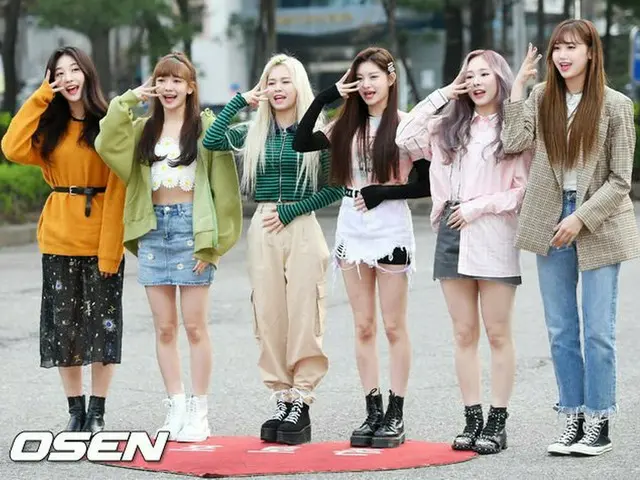 EVERGLOW、「ミュージックバンク」出勤中