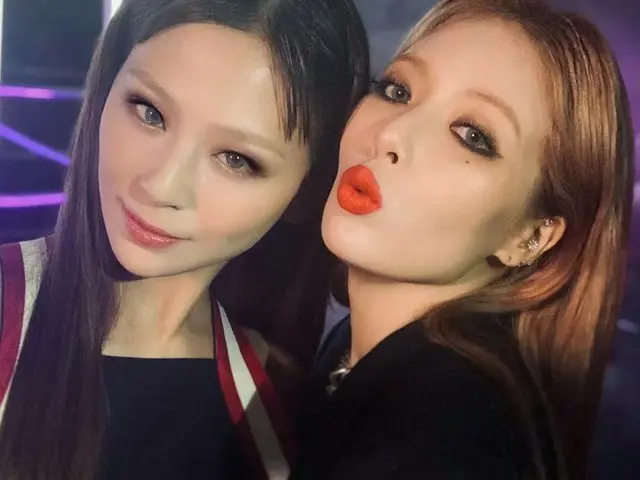 【g公式】ヒョナ、西内まりやとのツーショット公開。