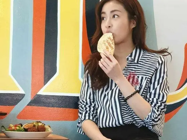 、、【g公式】女優カン・ソラ、SNS更新。