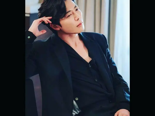 【G公式】俳優キム・ジェウク、ドラマ「彼女の私生活」の場面写真を公開。