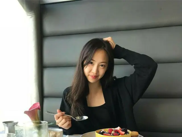 、、【g公式】SISTAR_出身ダソム、SNS更新。