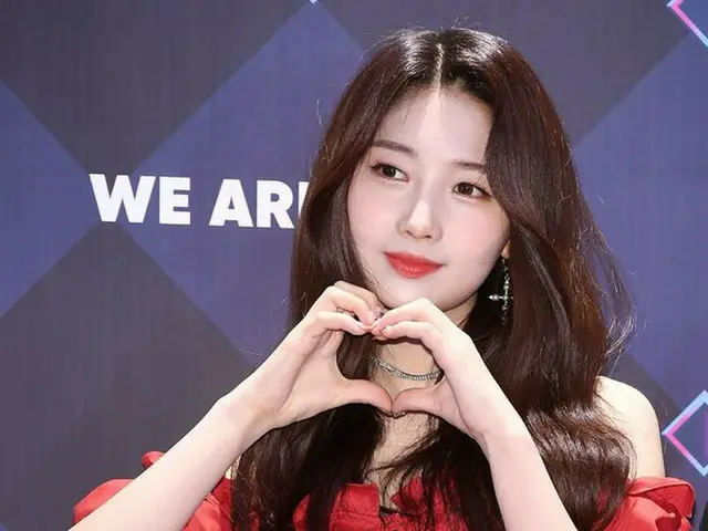 EVERGLOW、Mnet「エムカウントダウン」リハーサルに出席
