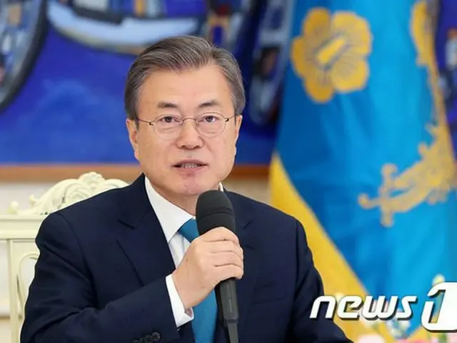 文在寅(ムン・ジェイン)大統領、ストレスで12本の歯を失う・・・