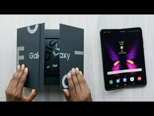 「韓国の30%」Samsung、「折り畳み液晶」の新型スマホ