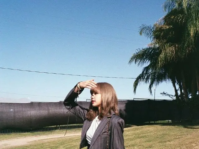 、、【g公式】BLACKPINK Lisa、SNS更新