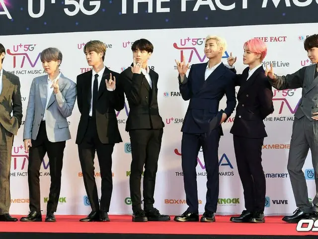 防弾少年団、「U+5G THE FACT MUSIC AWARDS」レッドカーペットイベントに出席