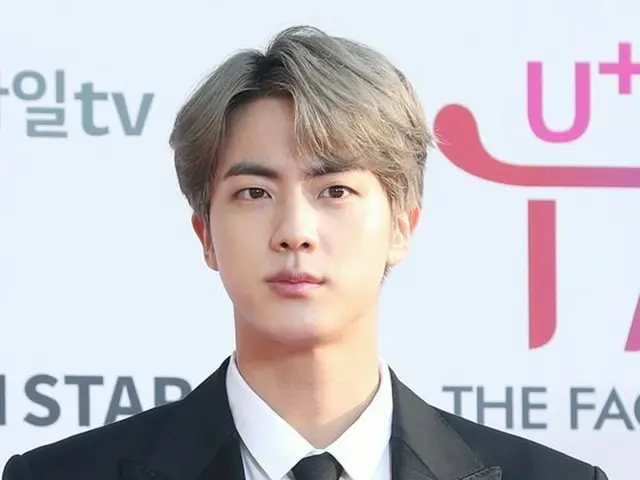 防弾少年団 JIN、「U+5G THE FACT MUSIC AWARDS」レッドカーペットイベントに出席