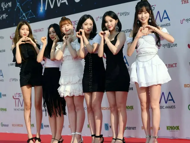 GFRIEND、「U+5G THE FACT MUSIC AWARDS」レッドカーペットイベントに出席。