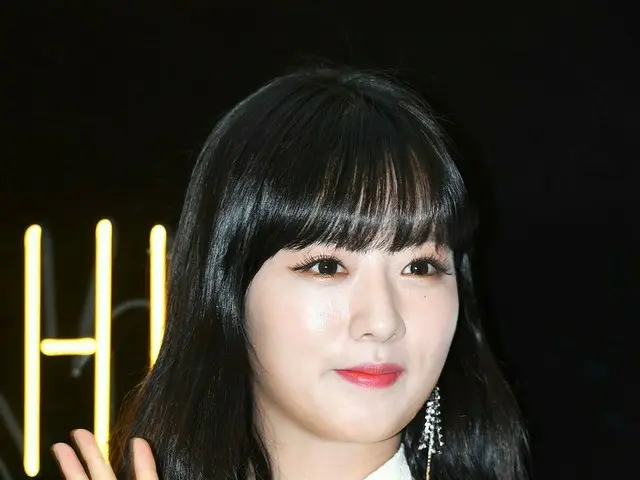 Apink ボミ、香水ブランド「MOSCHINO」のフォトイベントに出席