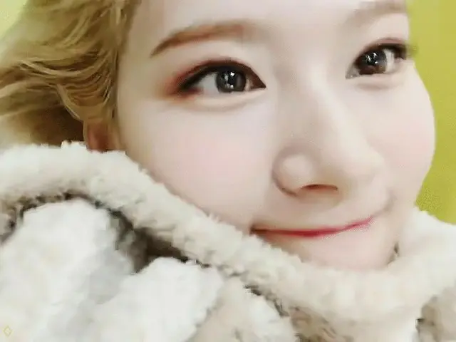 TWICE サナの「日本式の愛嬌」