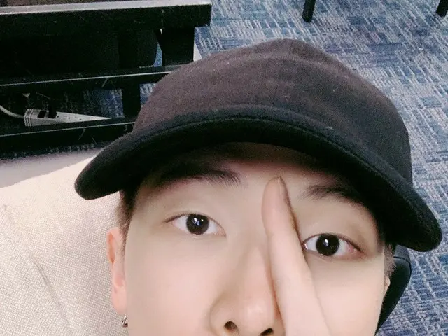 【T公式】防弾少年団、「D-1」というコメント共に写真を公開