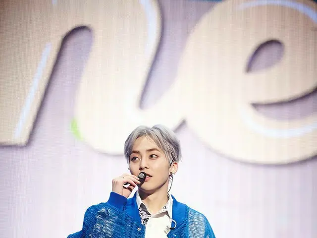 【T公式】EXO シウミン、多彩な魅力でファンとの甘い時間に満ちていた単独ファンミーティング「Xiuweet Time」の様子を公開。