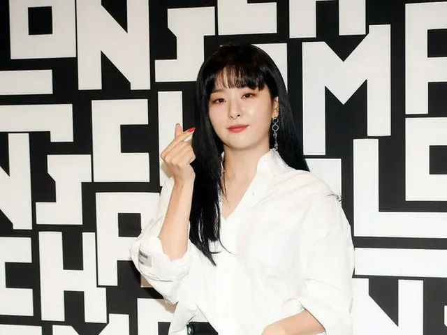 Red Velvet スルギ、Longchampのフォトコールイベントに出席した