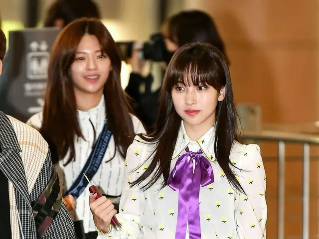 TWICE、日本へ