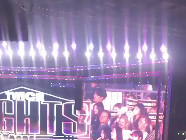 TWICE のコンサートを観に行った「妹分」ITZY イェジ、TWICEファンから「Happy Birthday」の熱唱