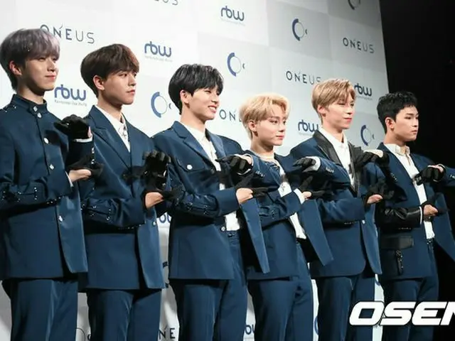 ONEUS、ミニアルバム「RAISE US」のショーケース開催