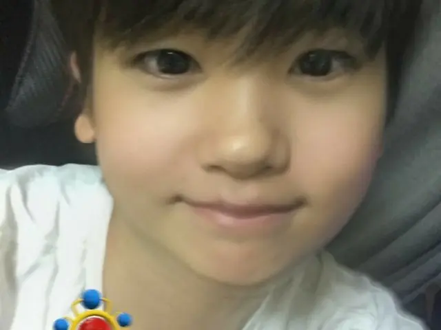 【G公式】ZE：A_出身俳優パク・ヒョンシク、子ども顔写真公開。
