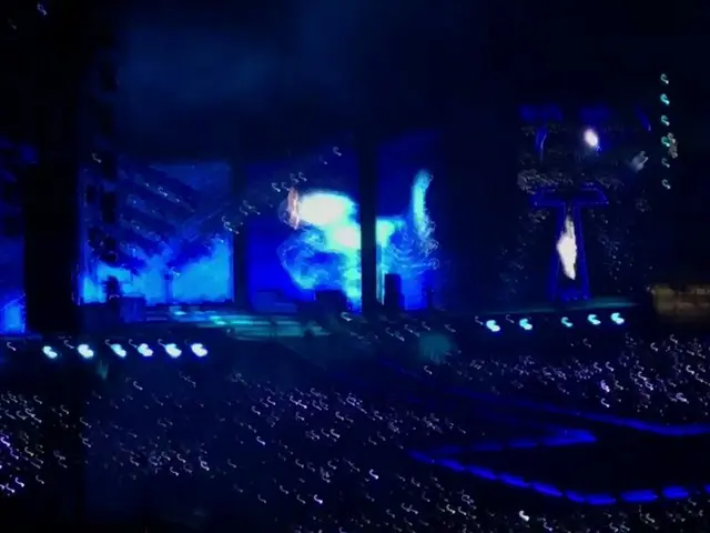 防弾少年団 ジョングク、公演中の「空中浮遊」