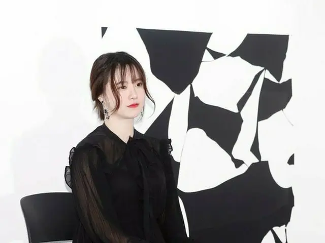 女優ク・ヘソン、展示会「あなたがいない世界、私には寂寞」開催懇談会に出席
